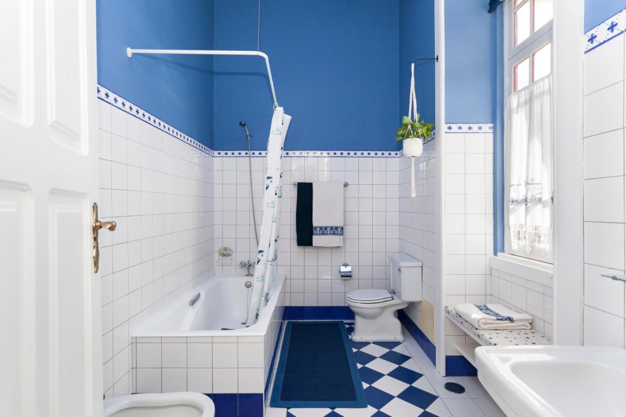 Vintage Balcony Guesthouse Ovar Exterior photo